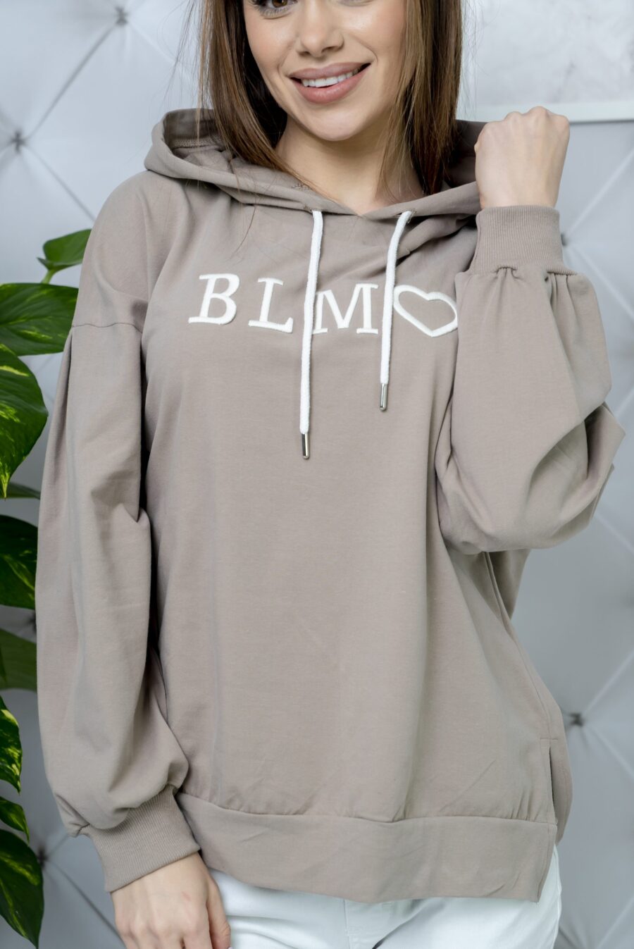 Bluza damska z kapturem BLM_5701 : Kolor - CAPPUCCINO